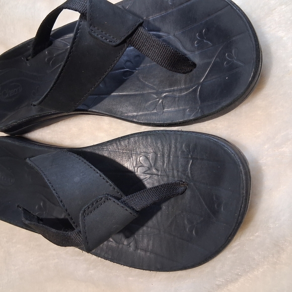 Chaco Black Women's Sandals - Picture 2 of 10
